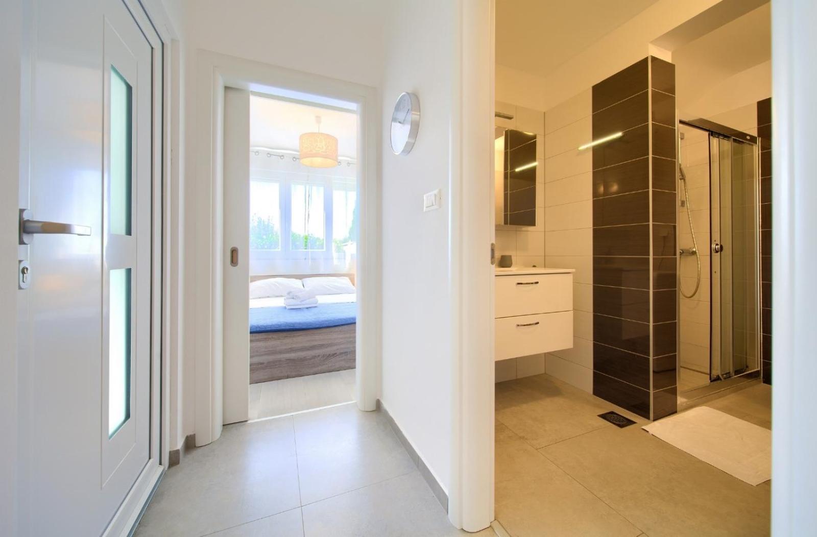 Apartment Sasso Bianco With The Private Pool Njivice Exterior photo